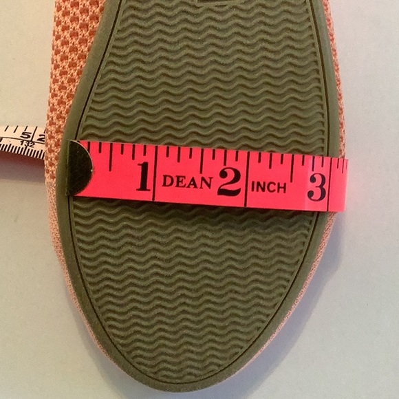 Nordstrom Super Lightweight Peach Open Weave Flats New - Picture 10 of 10